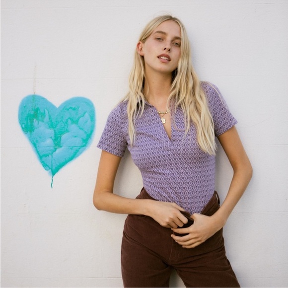 Zara Tops - Women’s Zara Bodysuit Large Lavender Printed Collared Short Sleeve Back Cutout